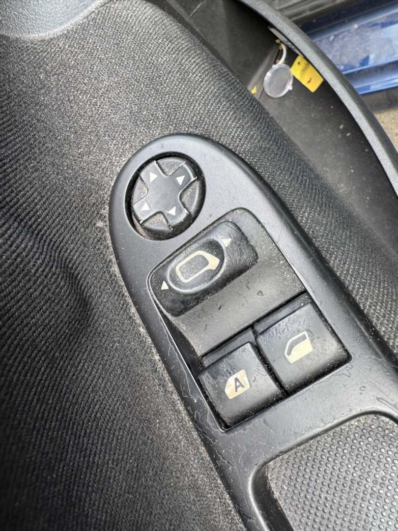 Peugeot 207SW original Au&szlig;enspiegel rechts elektrisch verstellbar KPL Montebello blau Bj.2009
